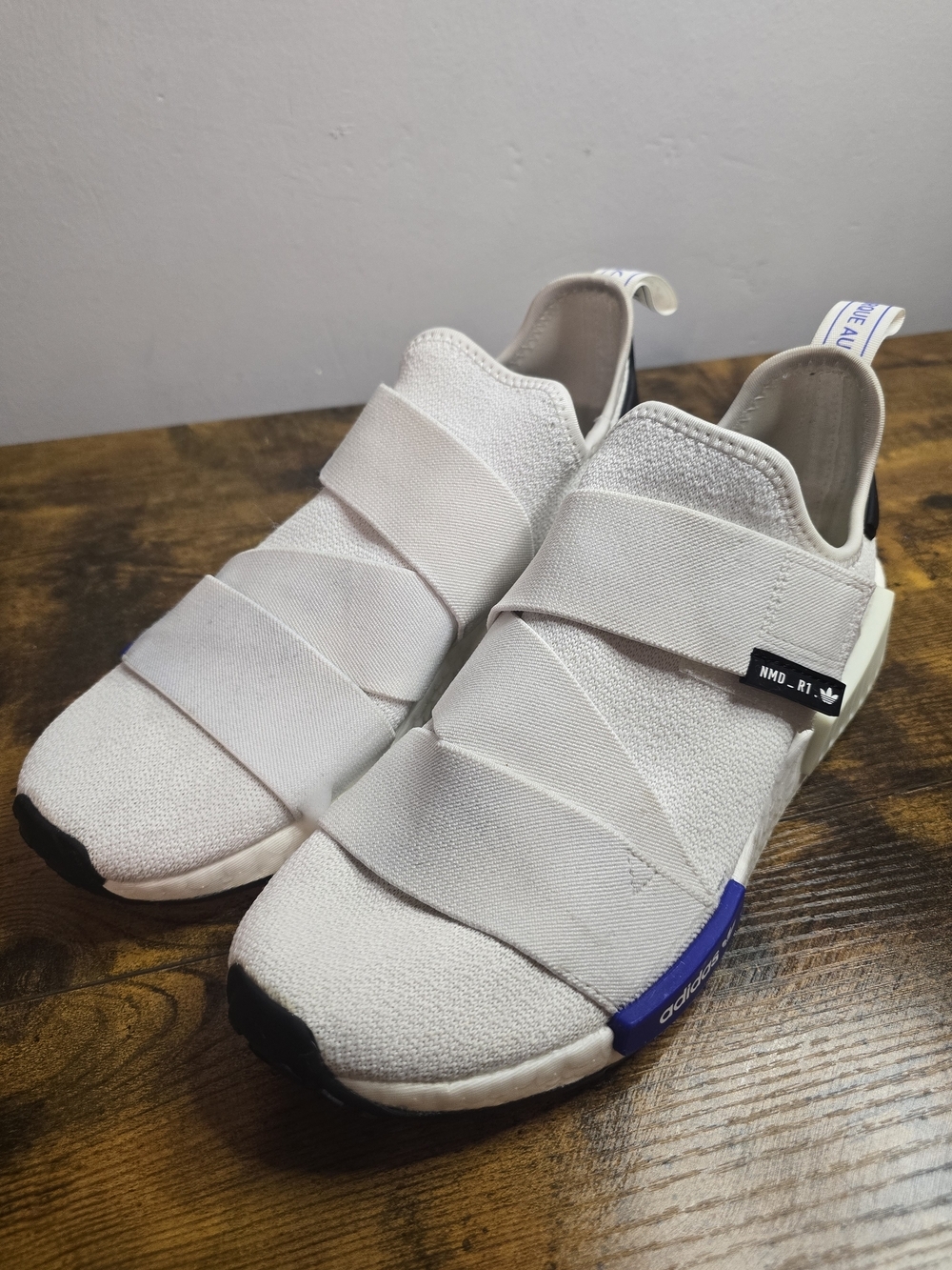 adidas Women's NMD_R1 Strap White Lucid Blue Slip On Sneakers Size 8.5 HQ4245